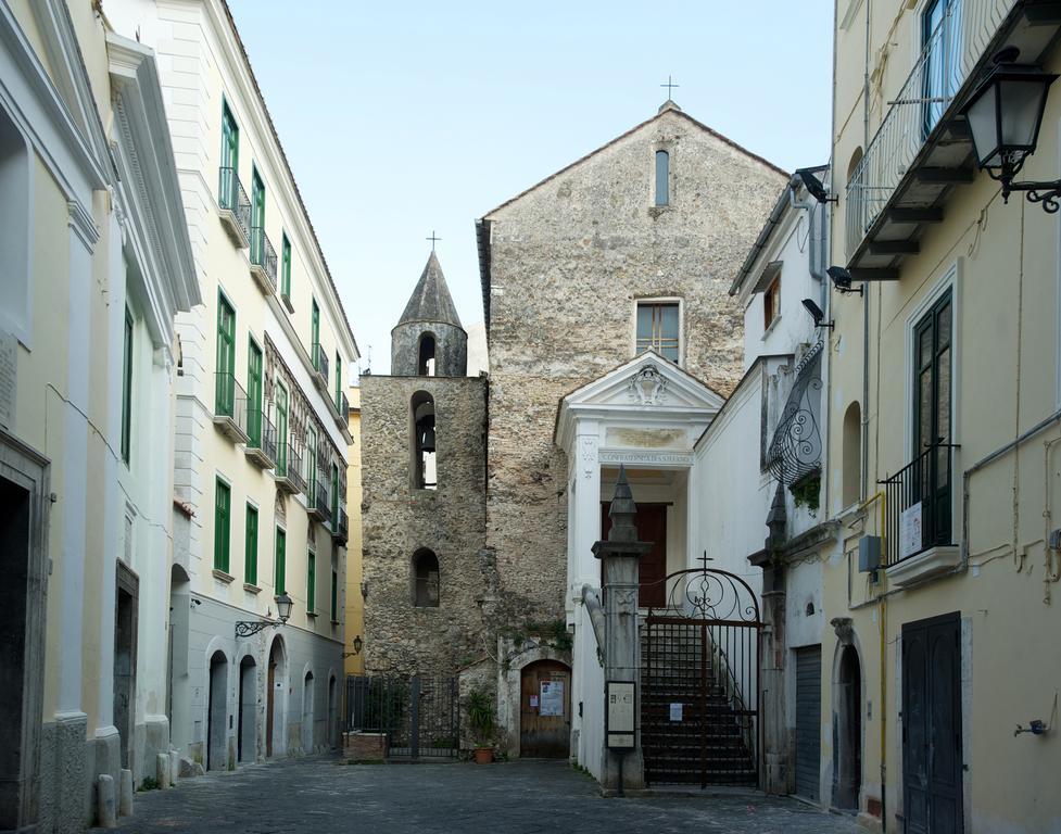 Haripergo Apartments A Bridge For Amalfi Coast サレルノ 部屋 写真