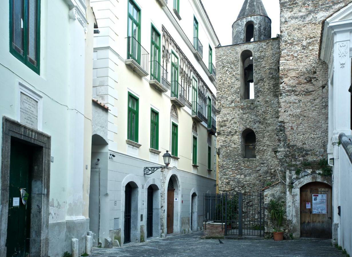 Haripergo Apartments A Bridge For Amalfi Coast サレルノ エクステリア 写真
